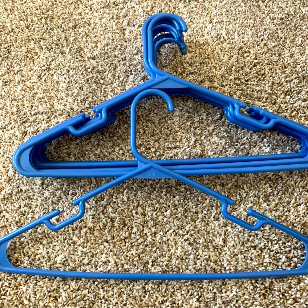 Set of 10 Blue plastic hangers